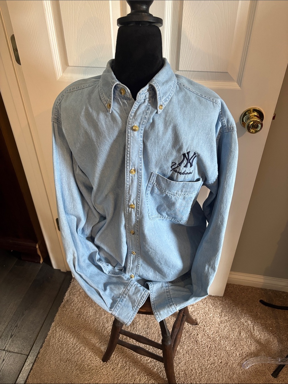 NY Yankee Light Blue Denim Button-Down Shirt with Embroidered Logo